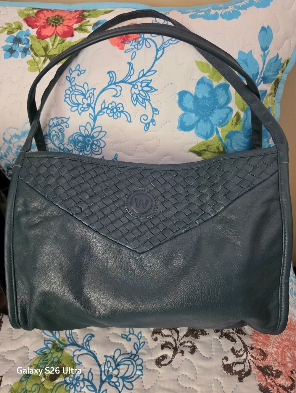 The Wanderers Travel Co. "Saturnia Piccola" Handbag – Olive Forest Green